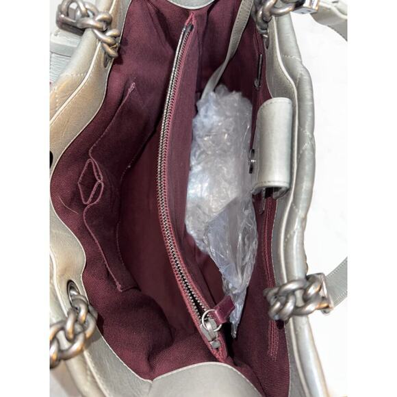 Chanel Grey Quilted Glazed Calfskin Leather Chain Tote Bag - Picture 9 of 12